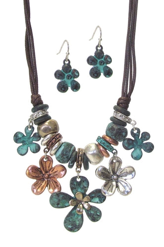 Flower Necklace Set