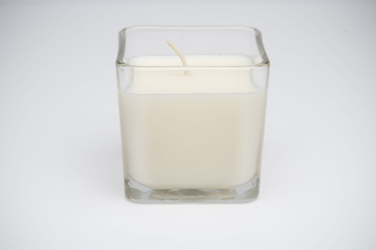 Hannah Lily, Rose & Grapefruit: 2-in-1 Soy Lotion Candle - 7oz