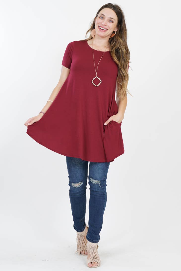 PLUS SIZE side-pocket swing tunic