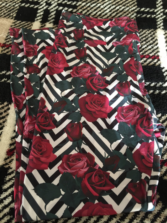 Chevron & Roses Print Leggings