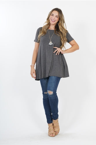 Plus Size Short Sleeve Round Neck Pocket Tunic