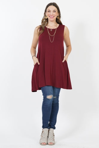 Plus Size Round Neck Sleeveless Two-Pocket Tunic