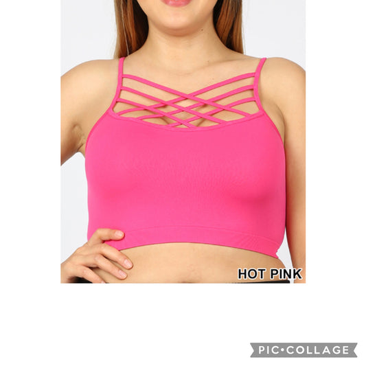 SEAMLESS TRIPLE CRISS-CROSS FRONT BRALETTE WITH REMOVABLE BRA PADS