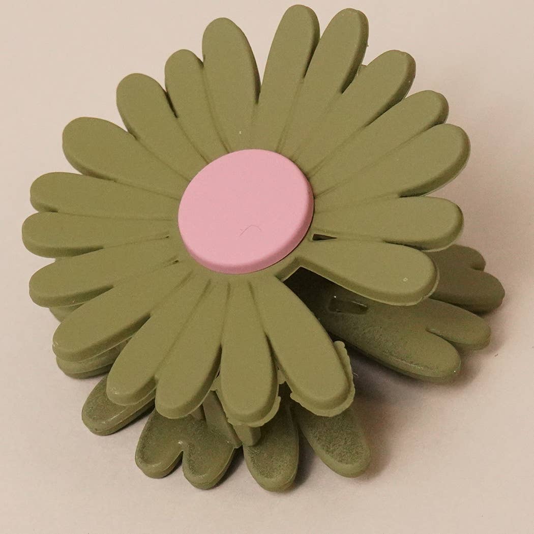 Matte Flower Shaped Design Hair Clip