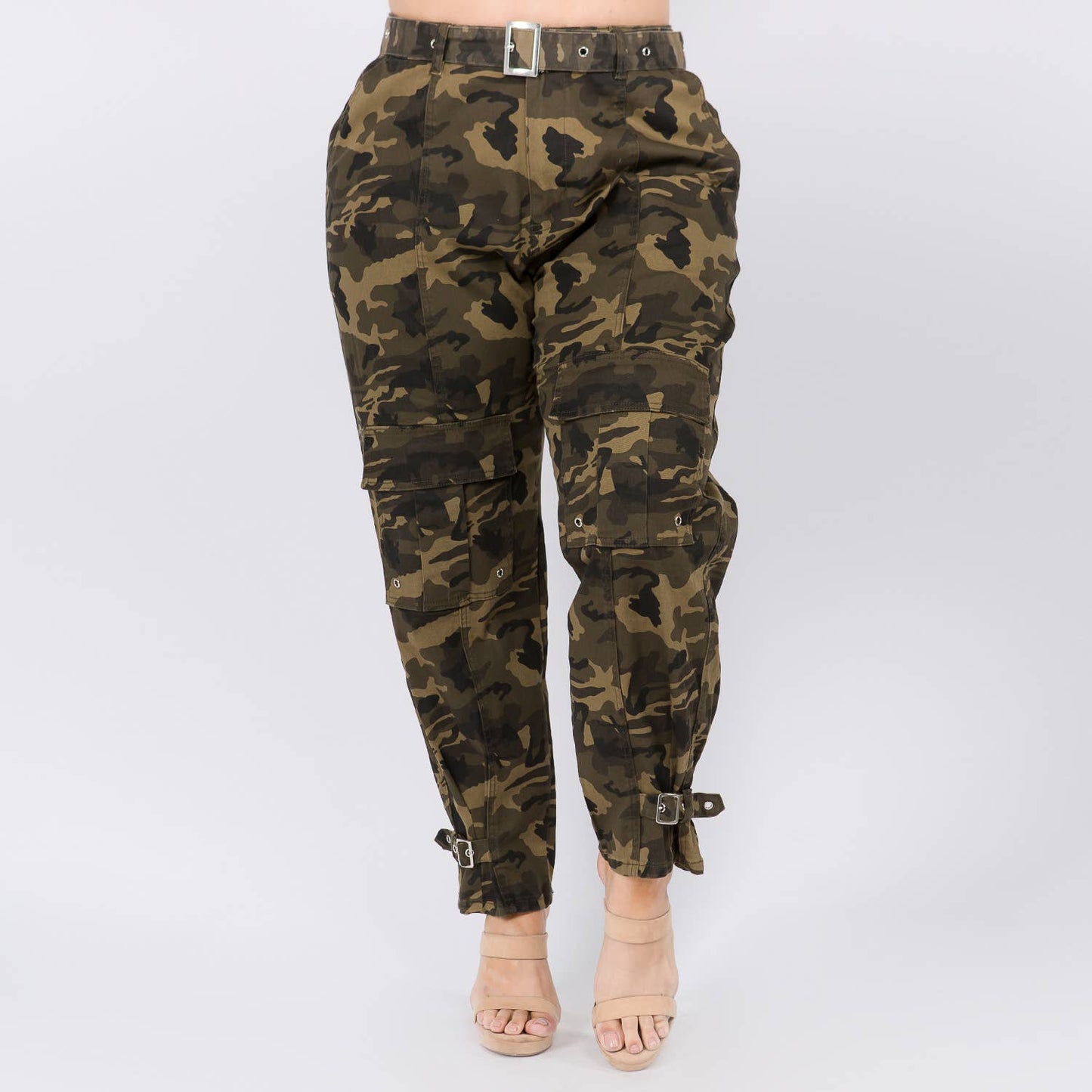 PLUS SIZE HIGH WAIST CARGO PANTS WITH BELT