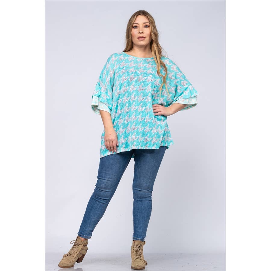 AQUA WHITE HOUNDSTOOTH PRINT OVERSIZE PLUS SIZE TOP